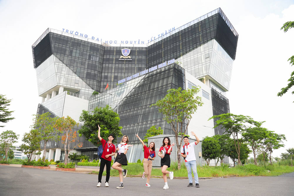 Đồng phục trường đại học Nguyễn Tất Thành: Lựa chọn hoàn hảo cho sinh viên năng động